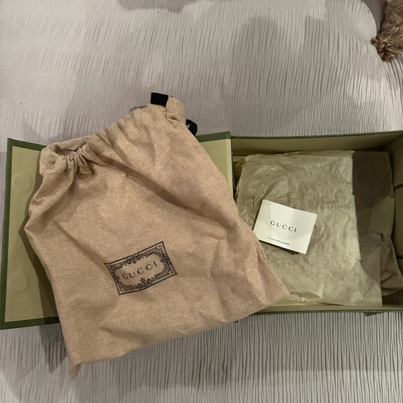 Gucci Web belt with Double G Buckle - Picture 5 of 8